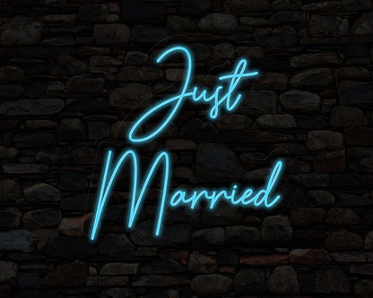 Just Married Neon Sign